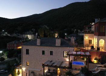 Pirrion Wellness Boutique Hotel
