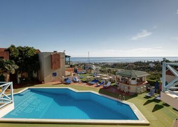 Piskopiano Village Resort