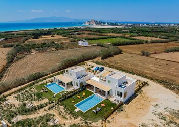 Plioni Villas Naxos