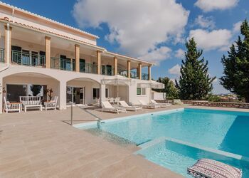Rivazzurra Luxury Villa