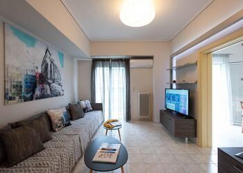 Blue Ark Romantic Studio under Acropolis