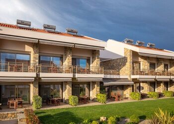 Royalty Suites Seaside Halkidiki