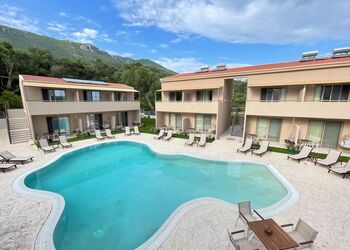 Scarabeo Suites & Villas Parga