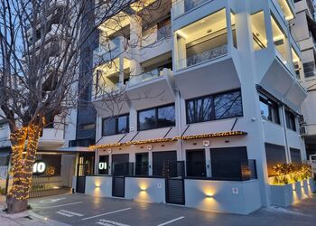 10 Apartments & Suites Athens