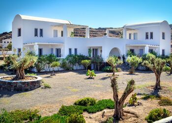 Sun Anemos Resort Santorini