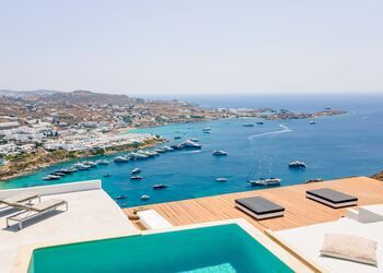 Villa Psarou _above Nammos