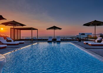 Symmetry Suites Santorini