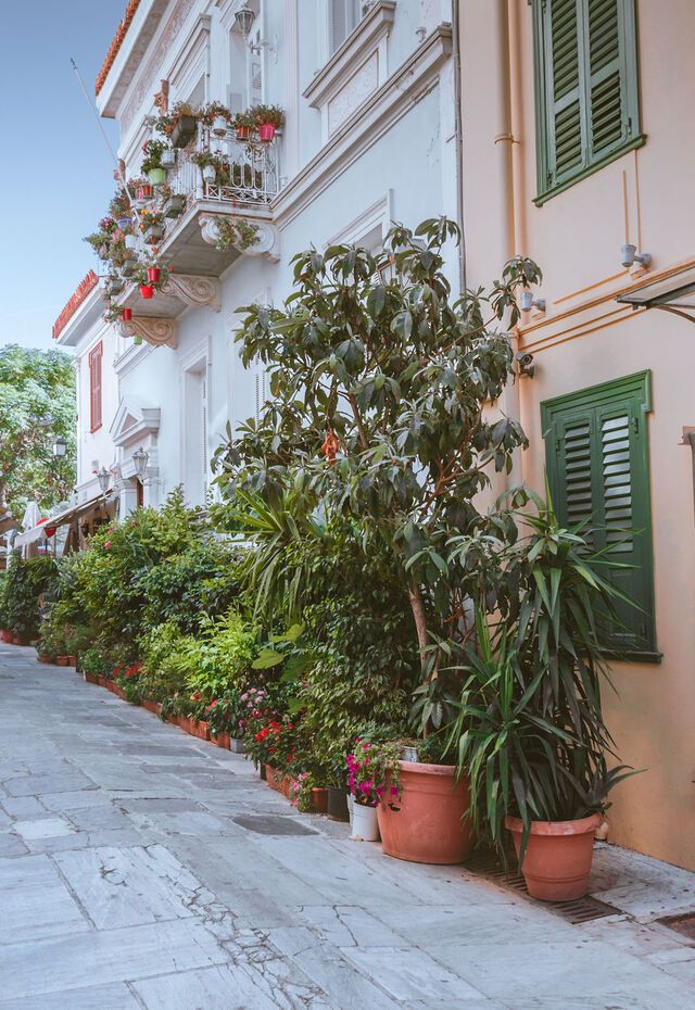 As you head down from the rock on which the Acropolis was built, towards the tourism hub of Plaka, make sure you do so via adorable little Anafiotika
