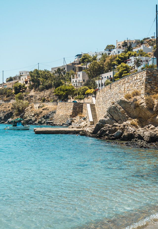 Vari beach, Syros island