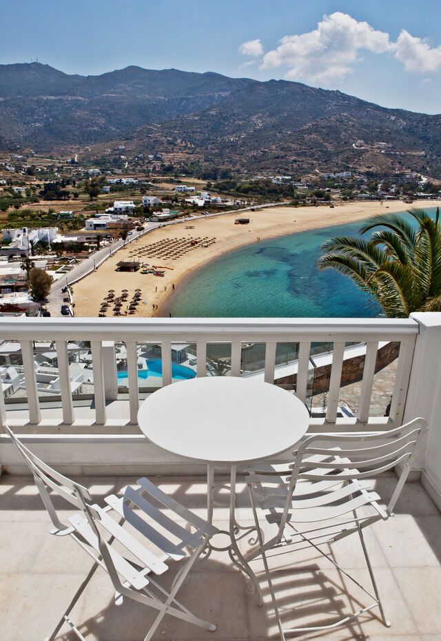A view of Mylopotas beach on Ios 