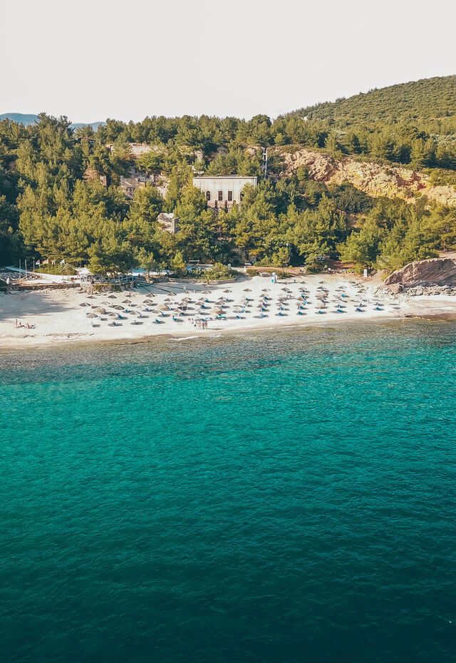 Metalia beach is named after the old metal-works factory above the beach