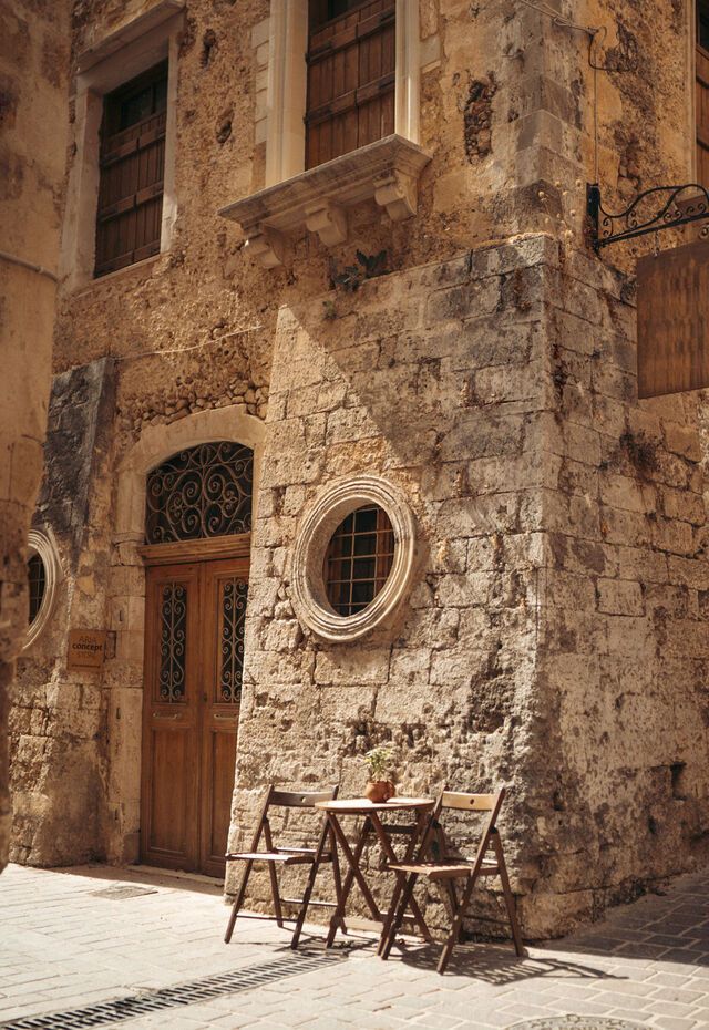 The architecture of Topanas district in Chania
