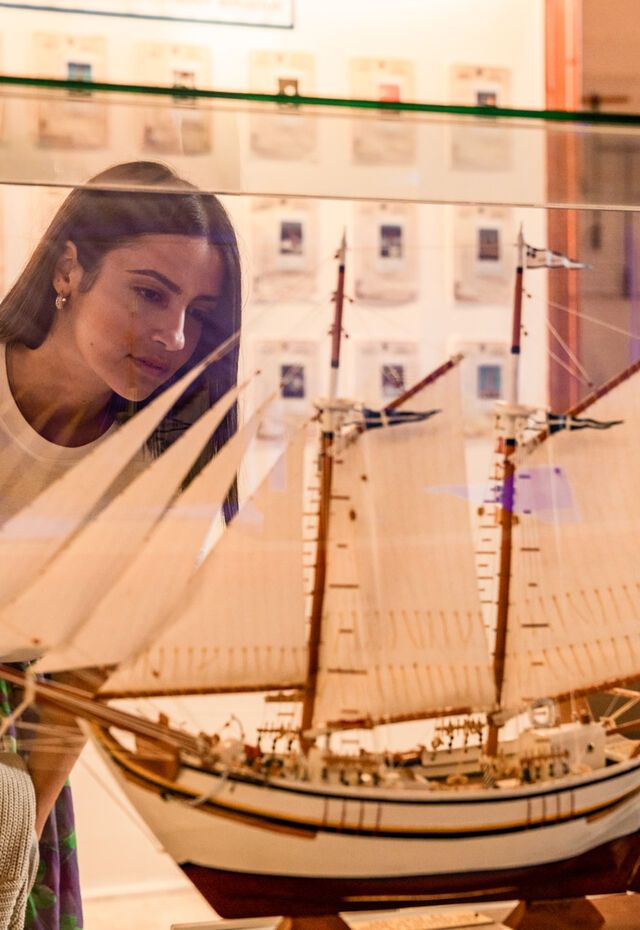 Discovering the craftsmanship of model shipbuilding