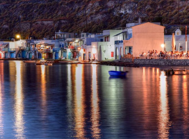 Klima Village, Milos