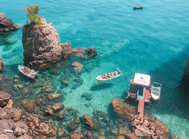 La Grotta beach, Corfu