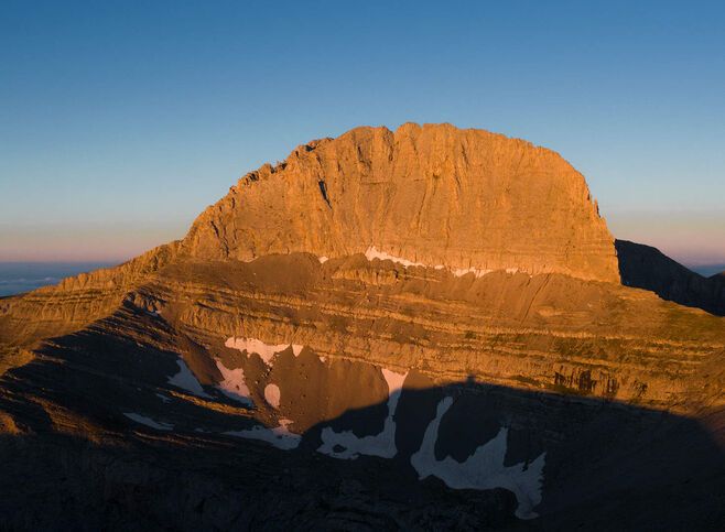 Mount Olympus summit. The "Throne of Zeus" 2.919m