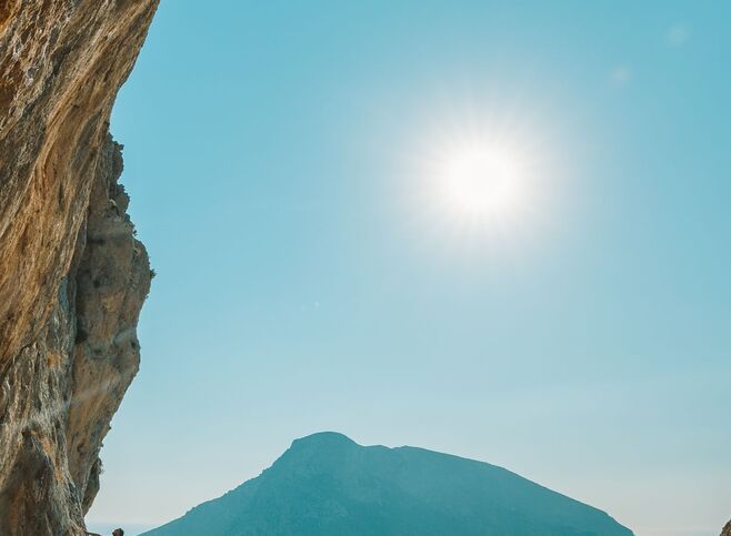 The charm of rock climbing in Kalymnos is that it is a completely unspoilt environment