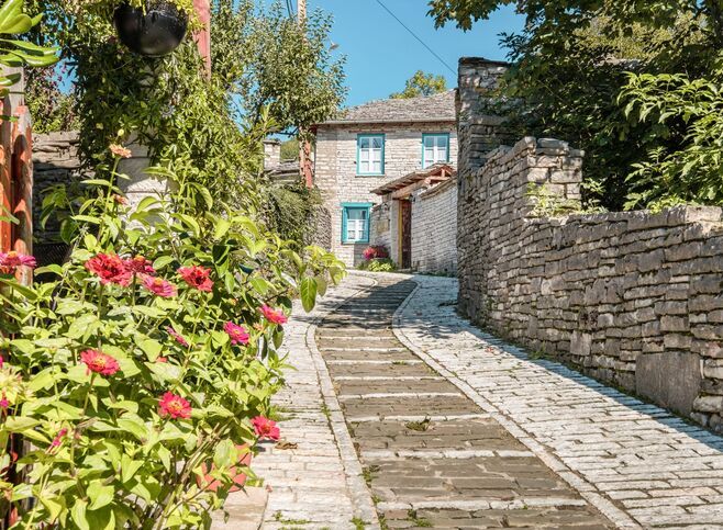 Spring is a beautiful season to visit Monodendri and other Zagori villages