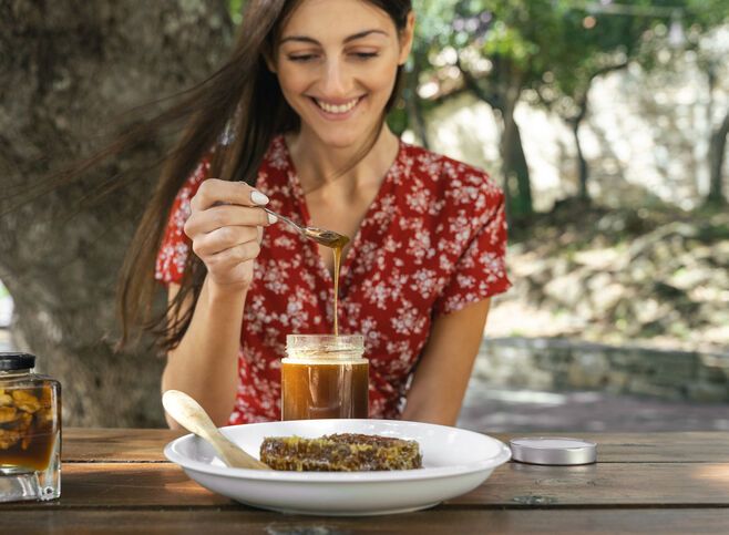 Honey tasting in Halkidiki