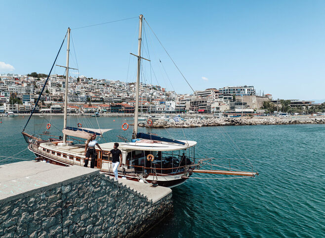 Piraeus boat trip