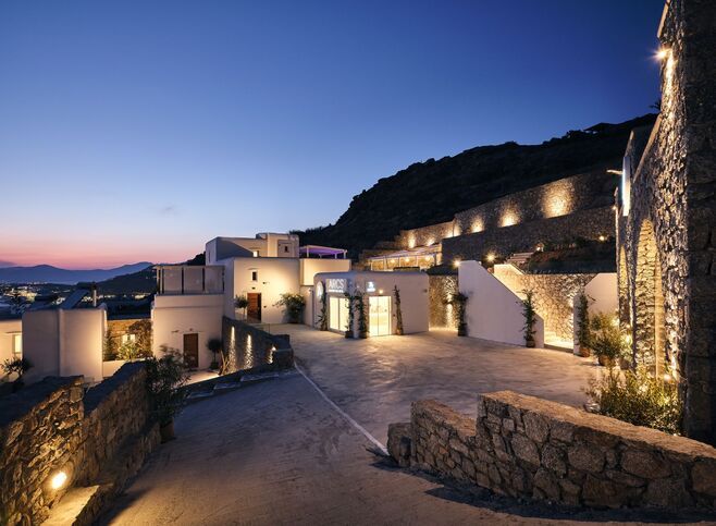 ARCSHOTEL-photo-0