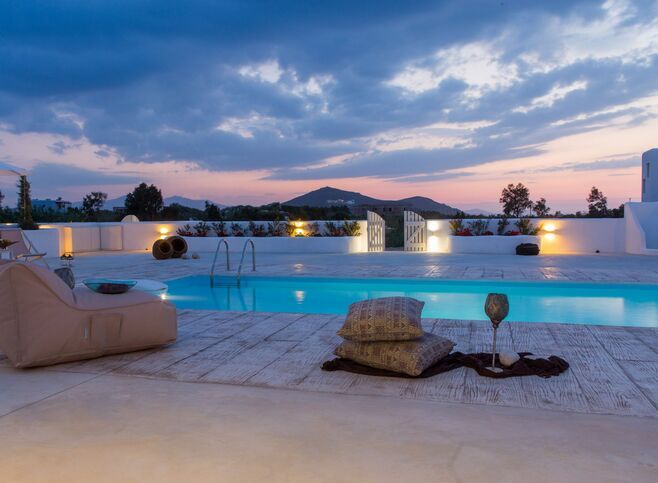 NAXLOUNGE-photo-0