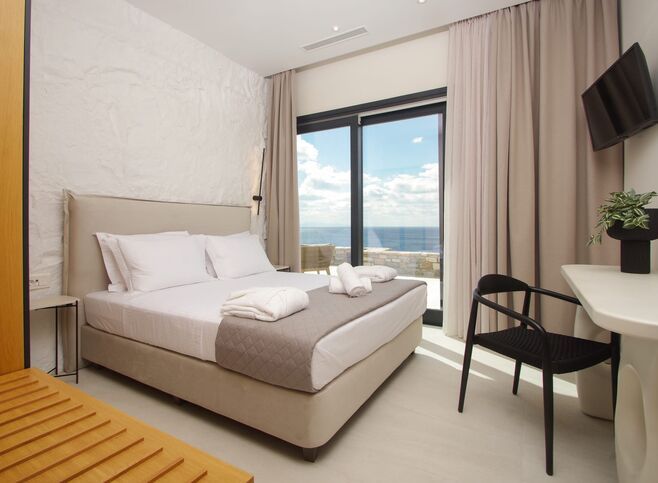 PNOEVSYROS-photo-0