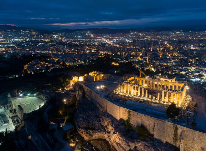 Aerial-view-of-Parthenon-and-Acropolis-in-Athens