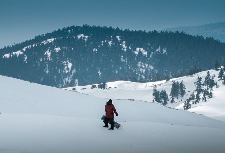 Snowboarder in Parnassos ski centre