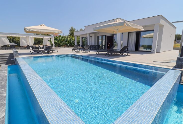 CONTVILLA-photo-0