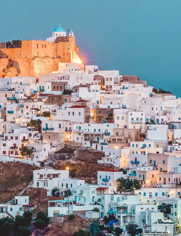 At the top of the hill, the famous stone castle of Astypalaia which towers over Hora is a special attraction
