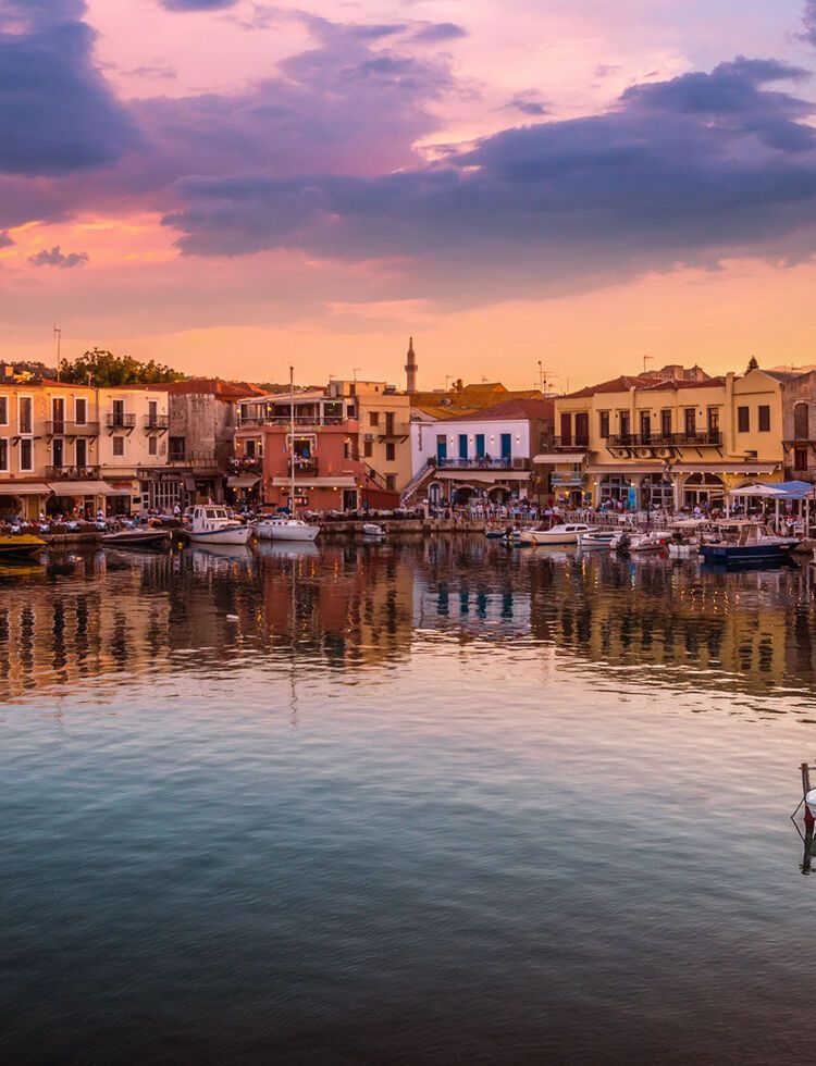 The Venetian Harbour of Rethymno, is the ideal place to enjoy fresh fish in a seaside taverna