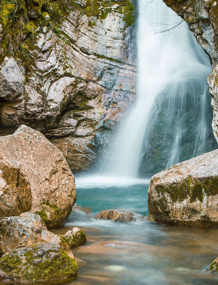 You pass a couple of waterfalls and some plunge pools big enough to take a dip, especially refreshing in summer