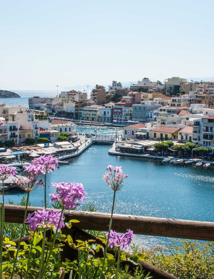Strolling around Agios Nikolaos, Crete