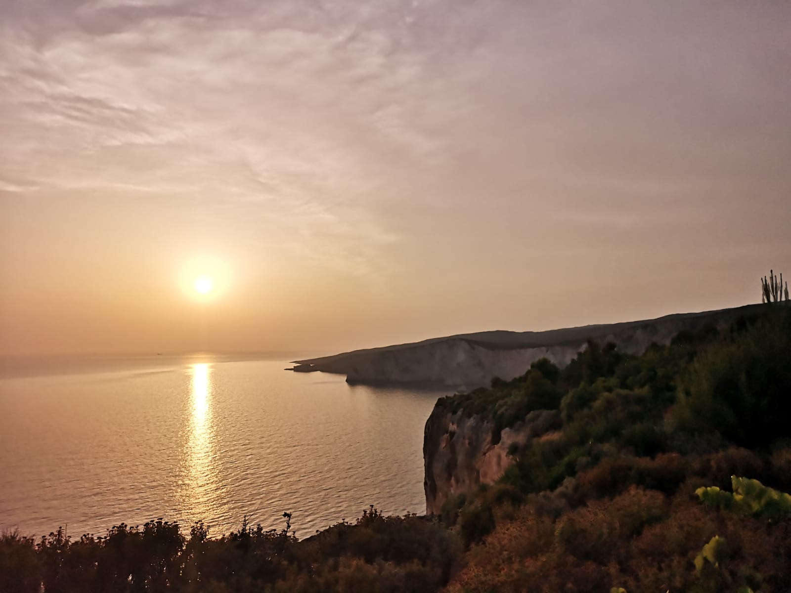 agalassunsettour-main-image