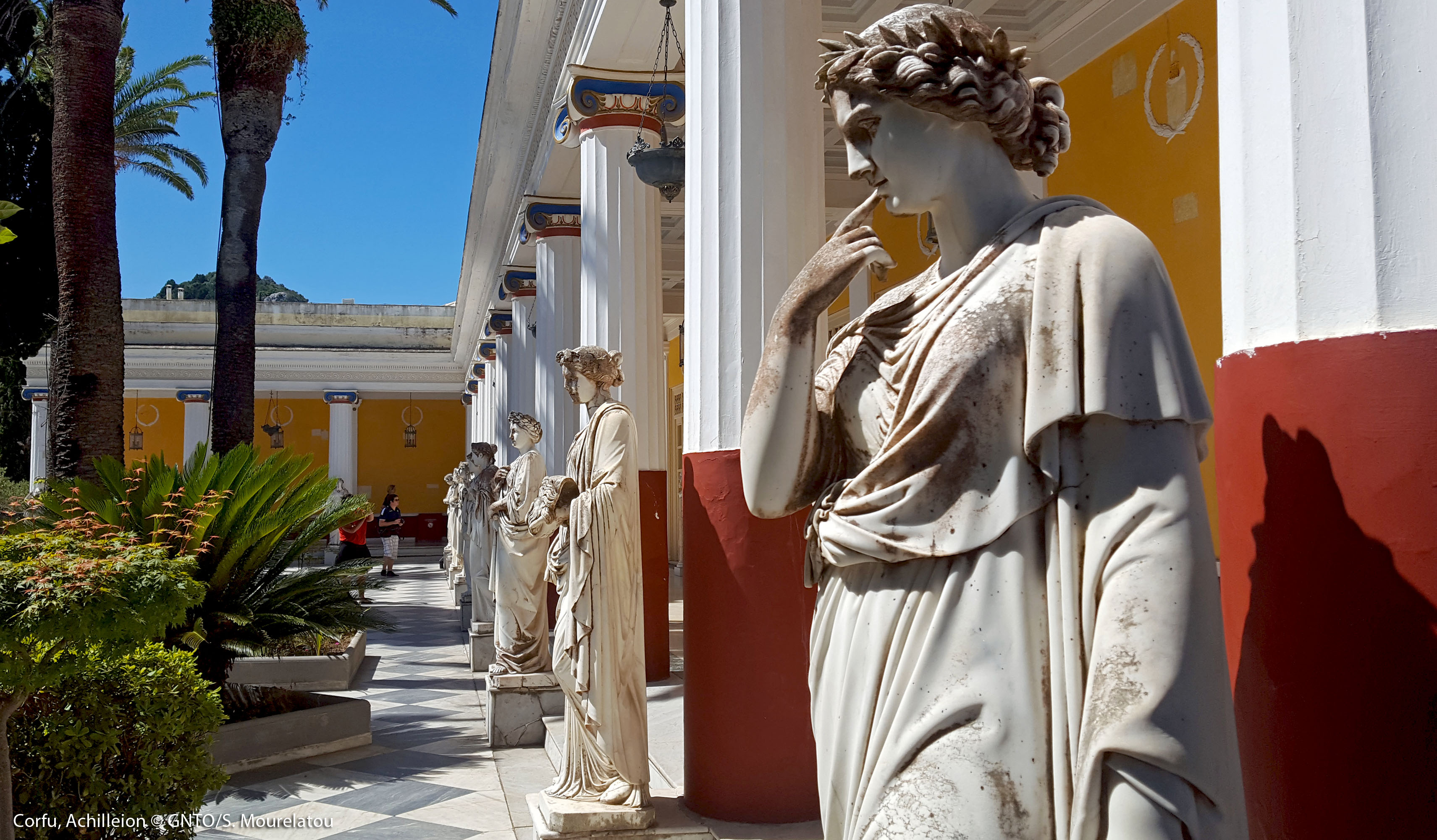 Accessible Tour to Corfu Town and Achilleon