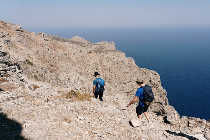 hiking-panroute-main-image
