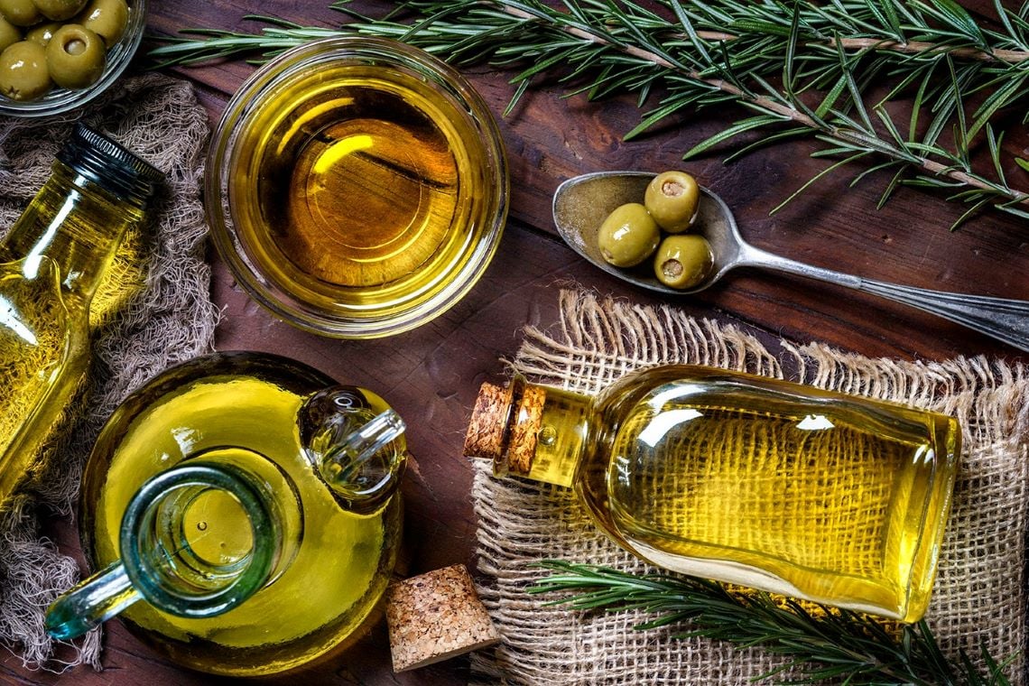 oliveoiltastingatthemykonianfarm-main-image