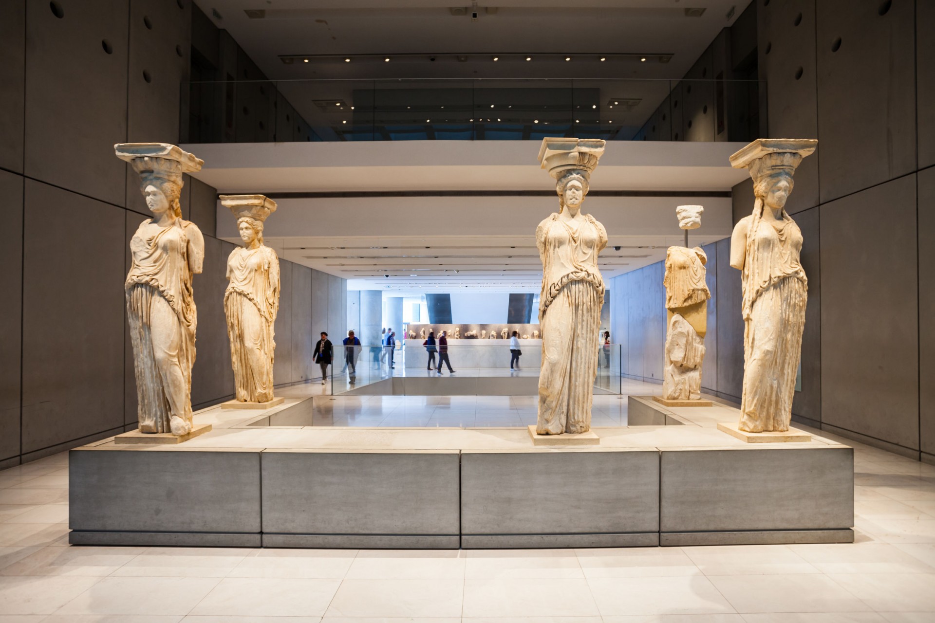 Acropolis Museum: Skip-the-line e-Ticket and Audio Tour on Your Phone
