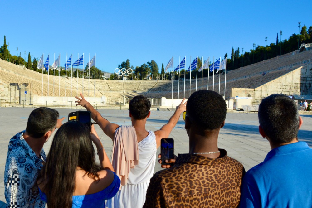 athens-theatre-on-the-move-logo