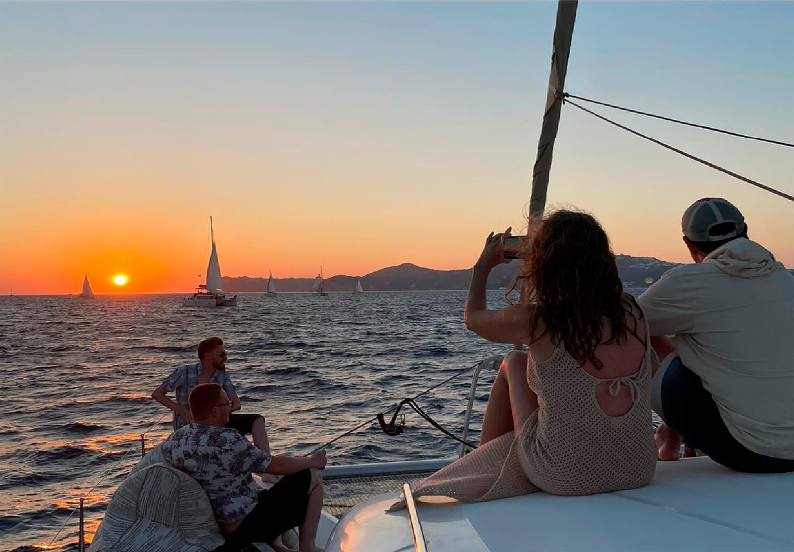 catamaran-santorini-day-cruise-swim-stops-food-drinks-and-transfers-1-1-1-1-1-1-1-1-1-1-1-1-logo