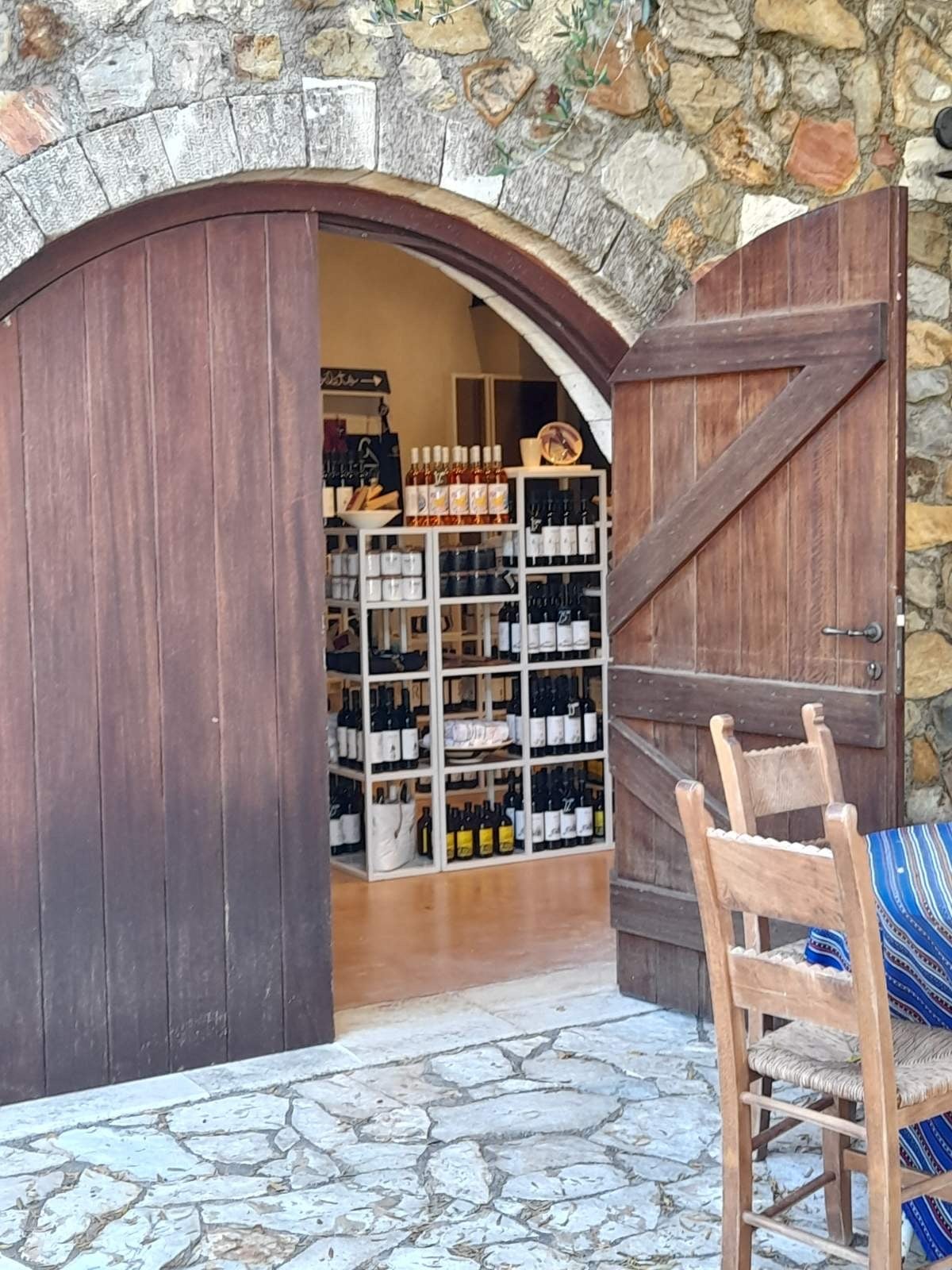 chq15-apokoronas-hidden-roads-van-tour-villages-views-live-cheese-making-1-1-logo