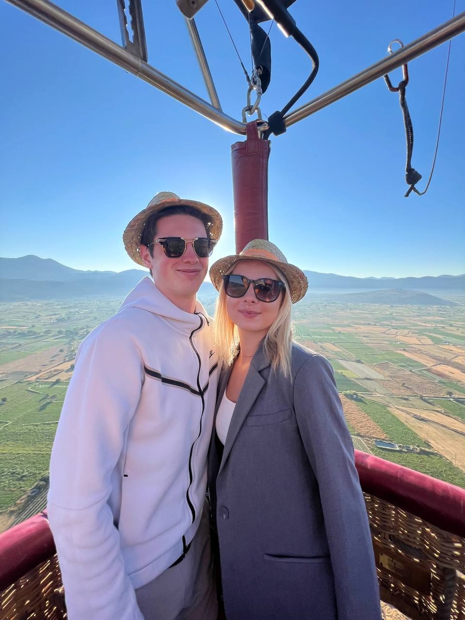Hot air balloon rides Romance for two in Crete