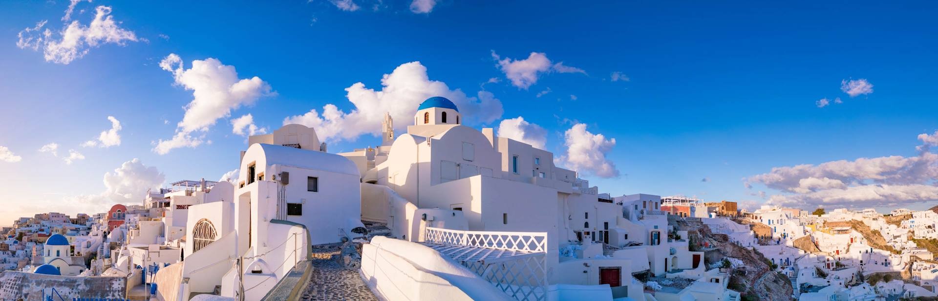 discover-oias-hidden-treasures-a-private-walking-tour-of-scenic-beauty-and-local-flavors-logo