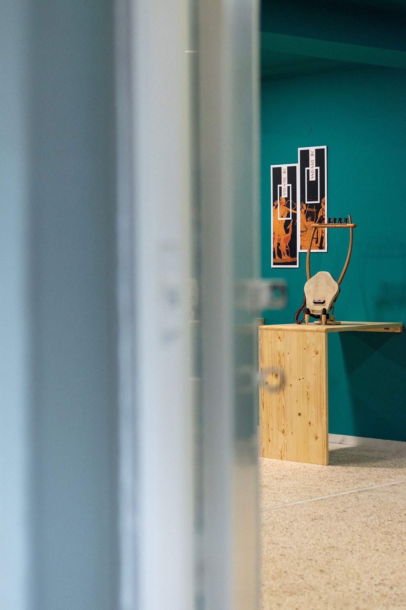 Experience Ancient Greece – An Exhibition of Ancient Music Instruments