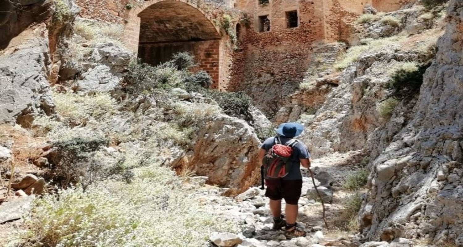 explore-the-monasteries-of-akrotiri-logo