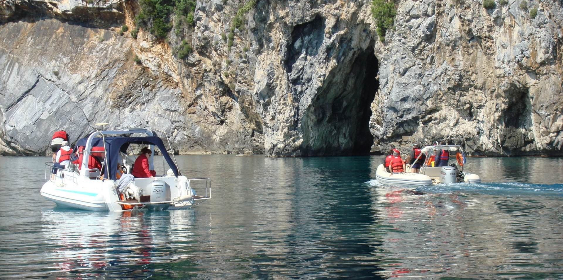 Pelion: Rib Cruise Venetos Caves