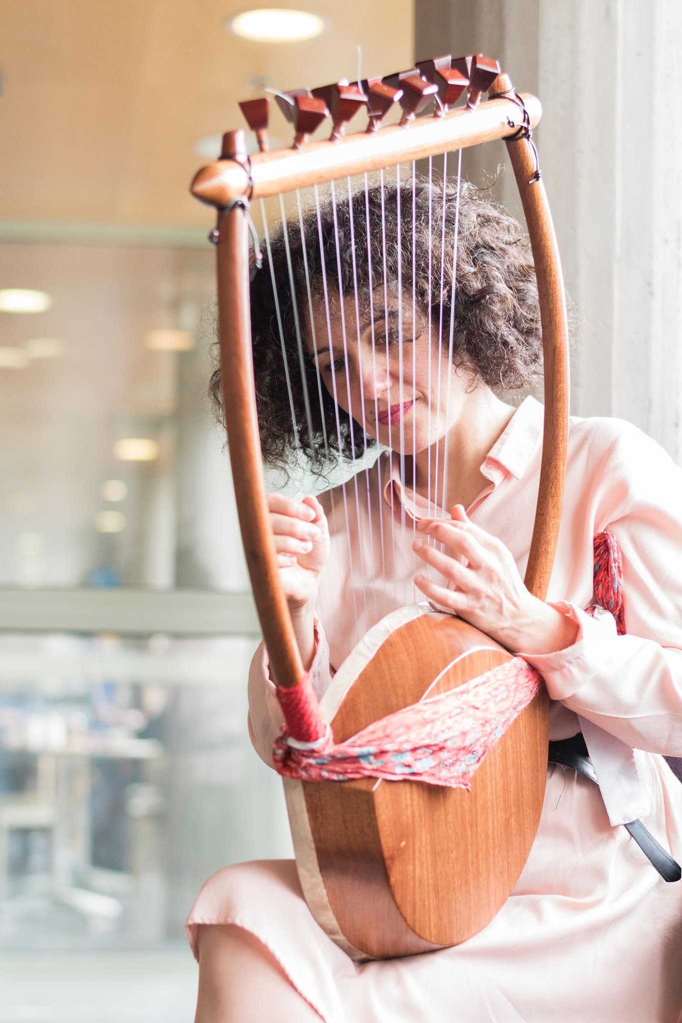 Learn an Ancient Music Instrument: The Lyre of Apollo