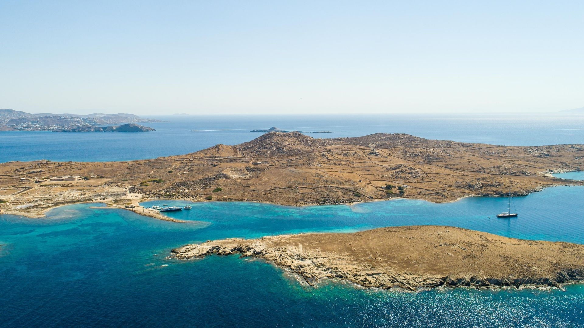 Mykonos Catamaran Sailing Tour to Delos and Rhenia