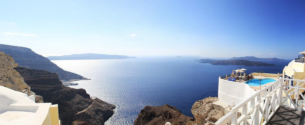 Private flying dress photoshoot in Santorini